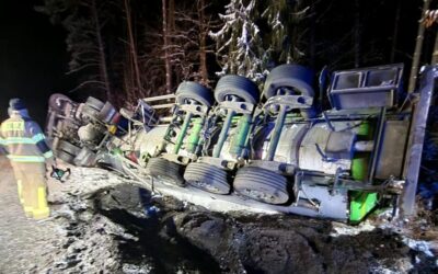 Wypadek cysterny na trasie 340 Oborniki Śląskie – Wółów